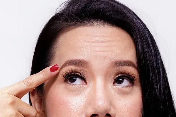 Xóa Nhăn Hiệu Quả Và Căng Da Trán Nhanh Chóng